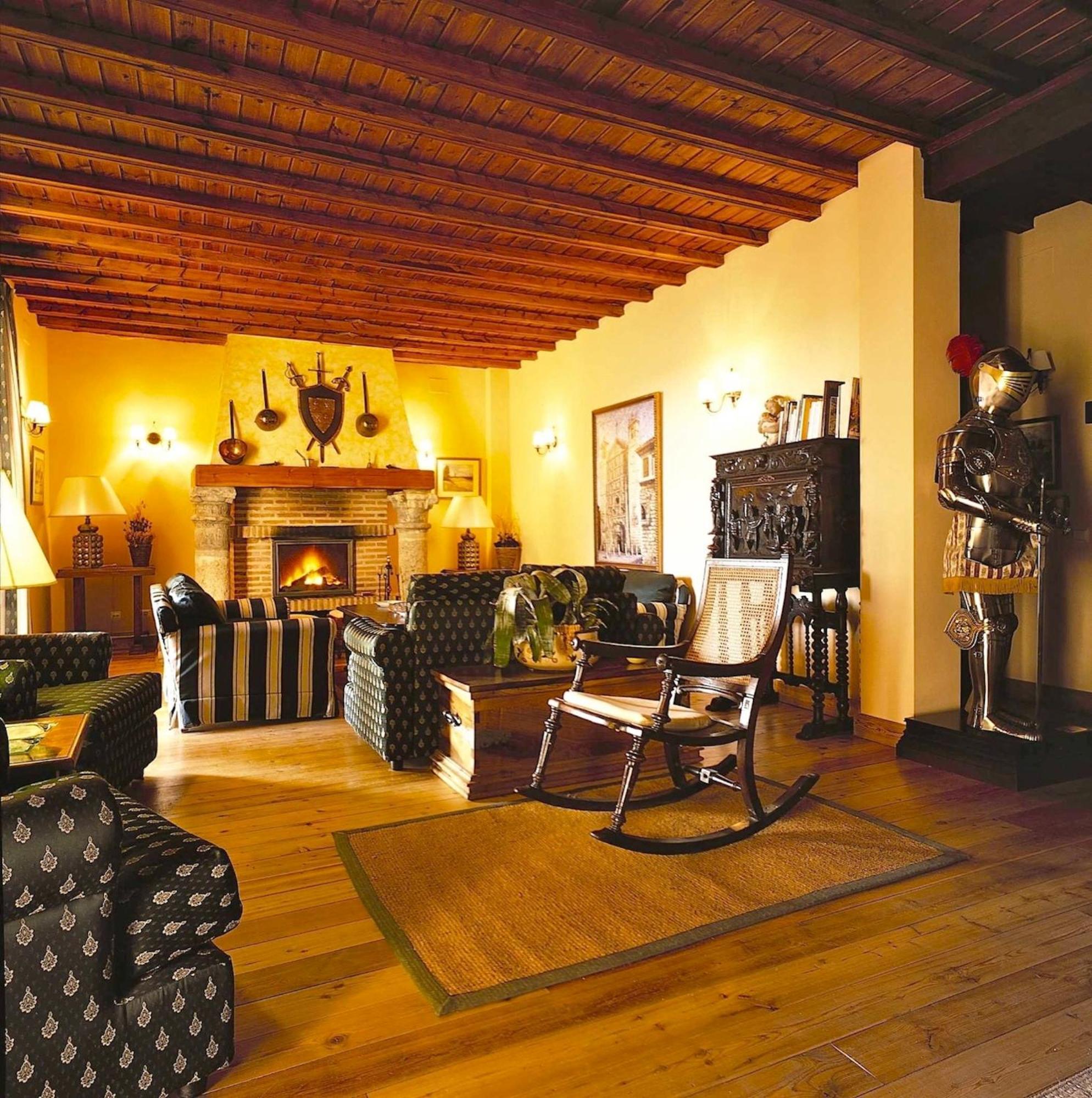 Posada Real Del Pinar Посаль-де-Гальинас Экстерьер фото